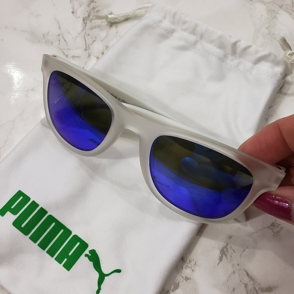 PUMA 50mm Go Team Brazil Squared Sunglasses - Picture 1 of 5